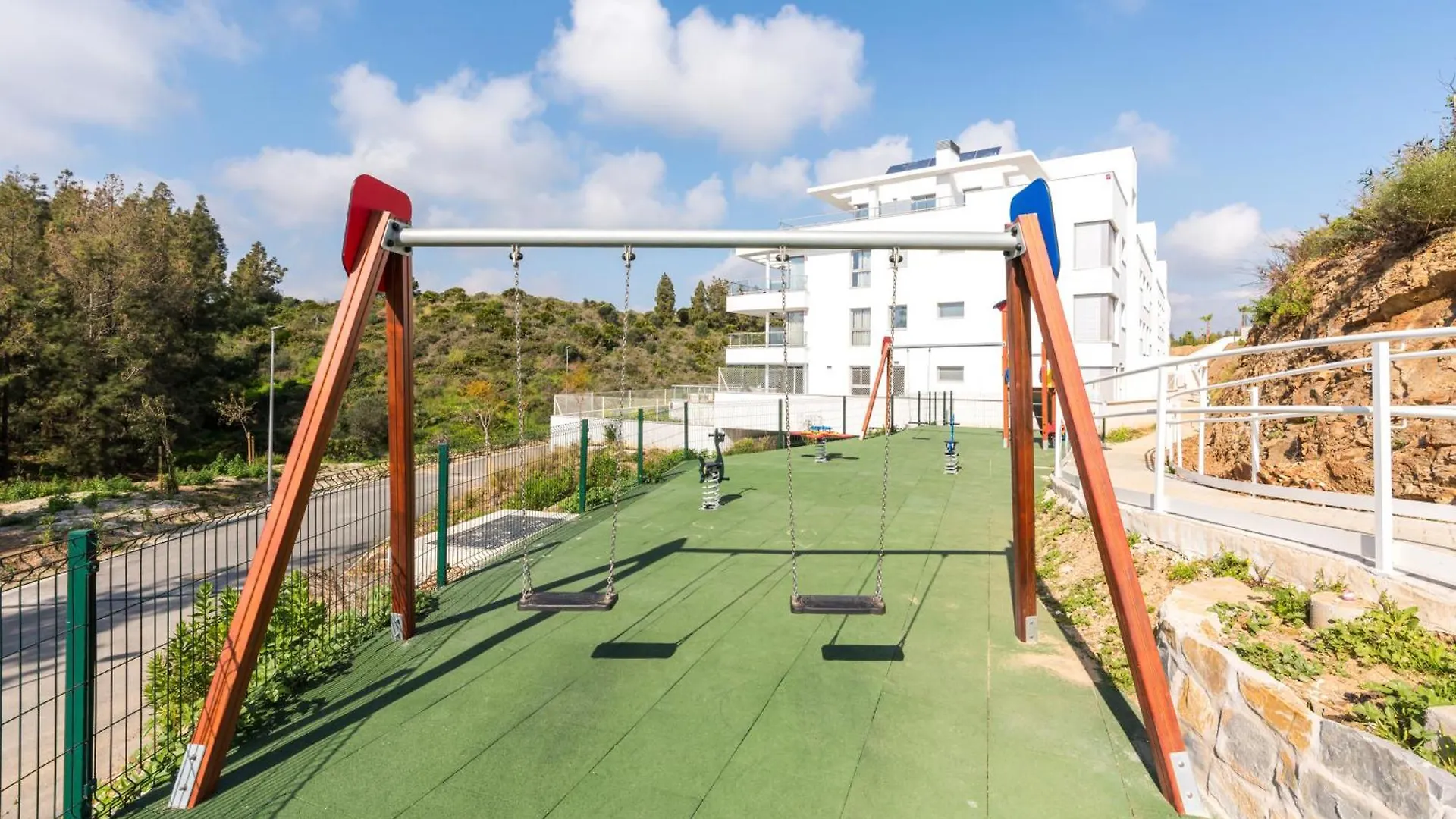 Aralia - 3-Bedroom Coastal Luxury Apartment In Mijas 0*,  Spanyolország